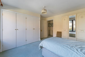 Bedroom - click for photo gallery